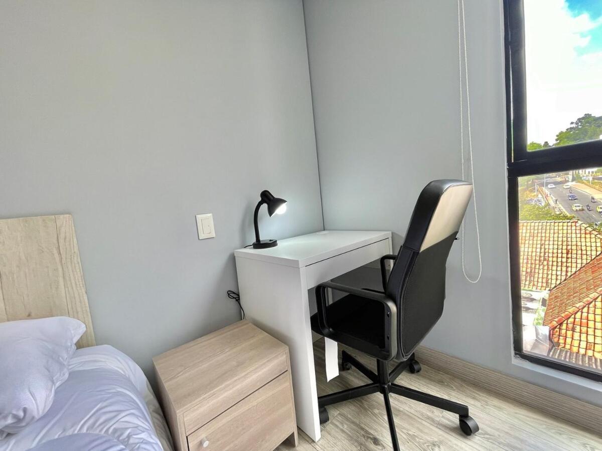 New Cozy And Modern Gym Coworking Terrace